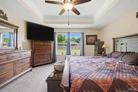 Bedroom - 6320 Sweeney Rd, Milton, FL 32583 photo 2 of 5