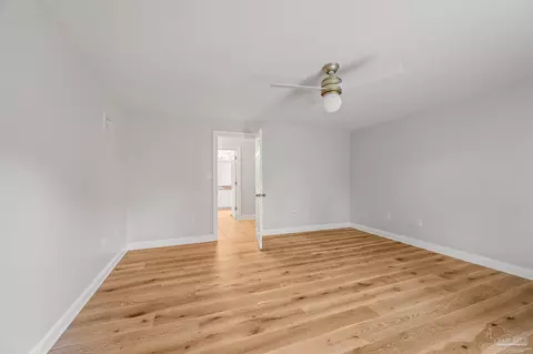 Bedroom - 7693 Petersen Pt Rd, Milton, FL 32583 photo 5 of 7