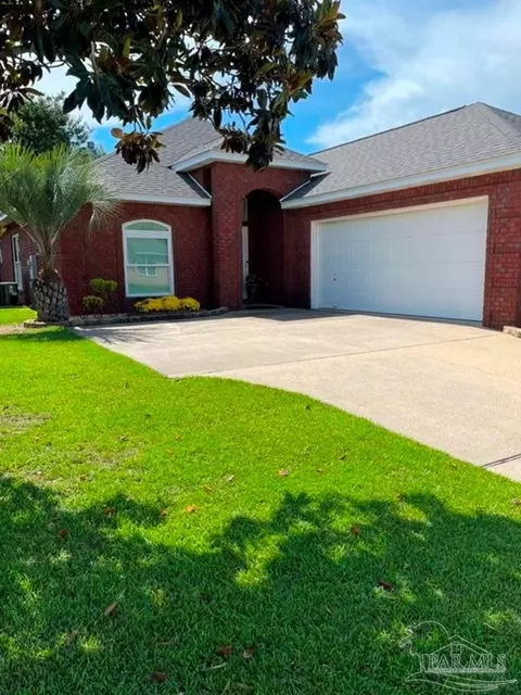 2555 Pine Forest Rd, Cantonment, FL 32533
