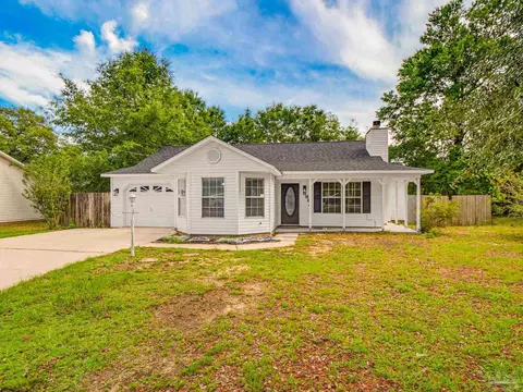 Exterior - 5984 Savannah Dr, Milton, FL 32570 photo 3 of 4