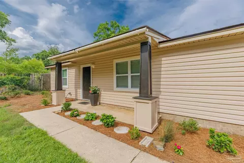 213 Tyson St, Pensacola, FL 32506