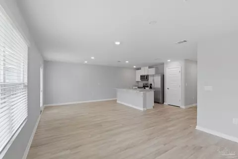 Living - 4418 Tiger Oak Ct, Pace, FL 32571 photo 1 of 1