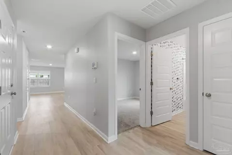 Entry Way - 4418 Tiger Oak Ct, Pace, FL 32571 photo 3 of 3