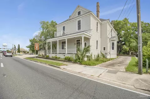 17 W Cervantes, Pensacola, FL 32501