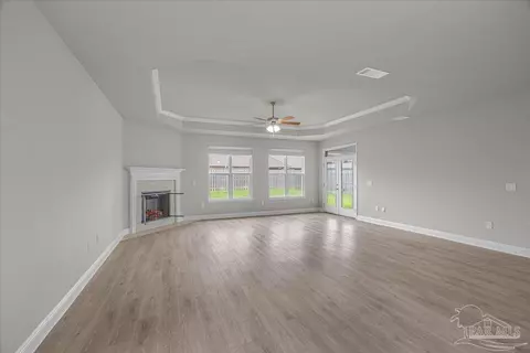 Living - 5313 Parkside Dr, Pace, FL 32571 photo 4 of 5