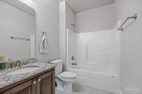 Bath - 5313 Parkside Dr, Pace, FL 32571 photo 1 of 2