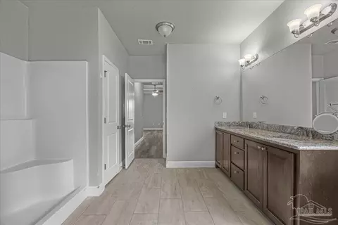 Entry Way - 5313 Parkside Dr, Pace, FL 32571 photo 5 of 5