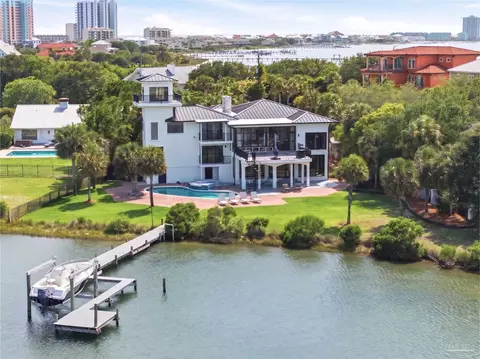 112 Matamoros Dr, Pensacola Beach, FL 32561