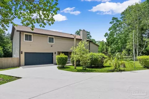 521 Timber Ridge Dr, Pensacola, FL 32534