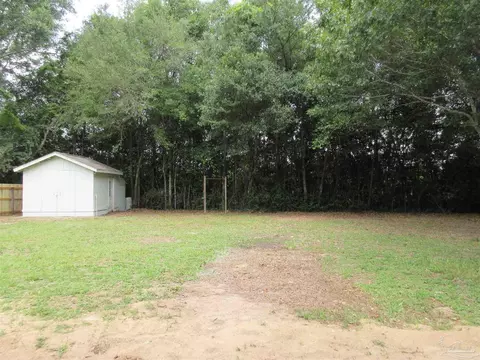 Exterior - 5143 Oakleaf Dr, Pace, FL 32571 photo 2 of 10