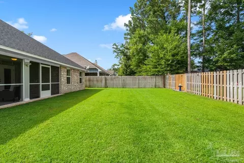 Exterior - 5691 Dunridge Dr, Pace, FL 32571 photo 5 of 8