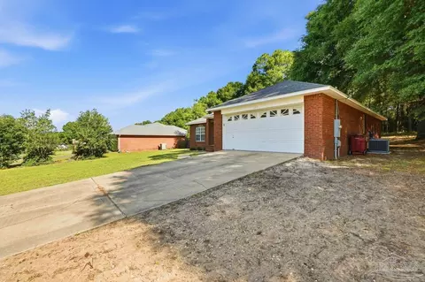 Exterior - 120 Jacob Dr, Crestview, FL 32536 photo 2 of 14