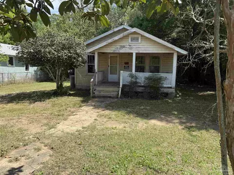 910 N 57th Ave, Pensacola, FL 32506