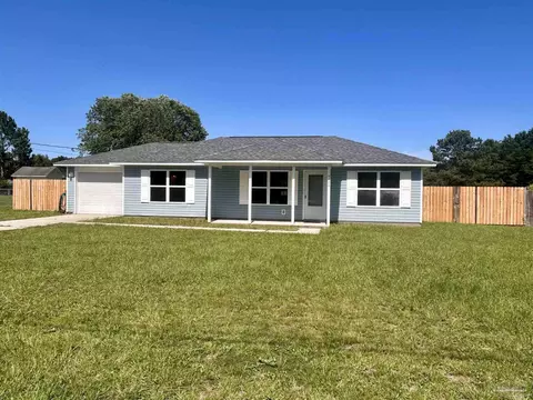4686 Old Guernsey Rd, Pace, FL 32571