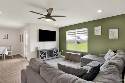 Living - 7594 Saddlebrook Ave, Pace, FL 32571 photo 2 of 3