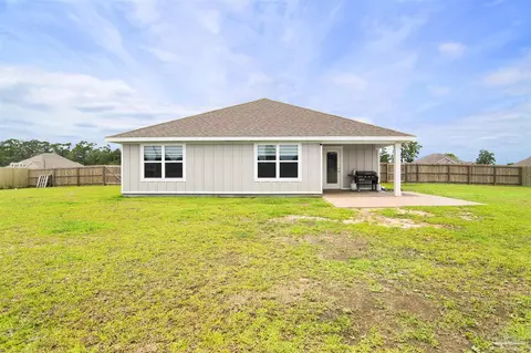 Exterior - 7594 Saddlebrook Ave, Pace, FL 32571 photo 5 of 11