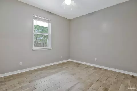 Bedroom - 5333 Rowe Trl, Pace, FL 32571 photo 4 of 13