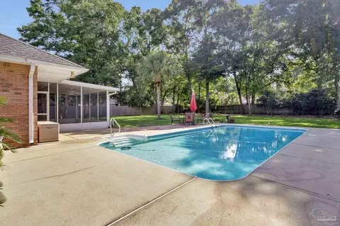 Exterior - 5333 Rowe Trl, Pace, FL 32571 photo 9 of 18