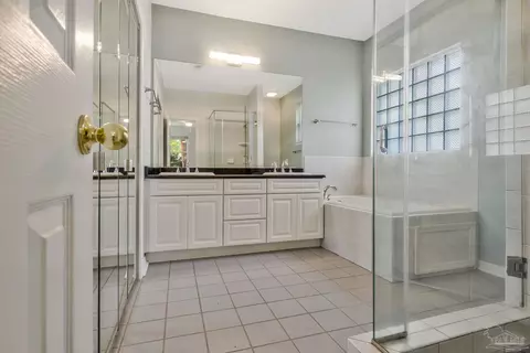 Bath - 5333 Rowe Trl, Pace, FL 32571 photo 1 of 6