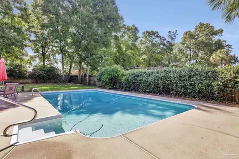 Exterior - 5333 Rowe Trl, Pace, FL 32571 photo 3 of 18
