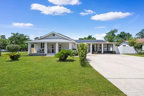 3100 E Lloyd St, Pensacola, FL 32503