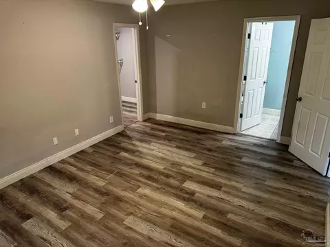 Bedroom - 6358 Dixie Rd, Milton, FL 32570 photo 1 of 3