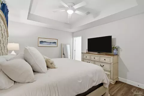 Bedroom - 3036 N 13th Ave, Milton, FL 32583 photo 2 of 9