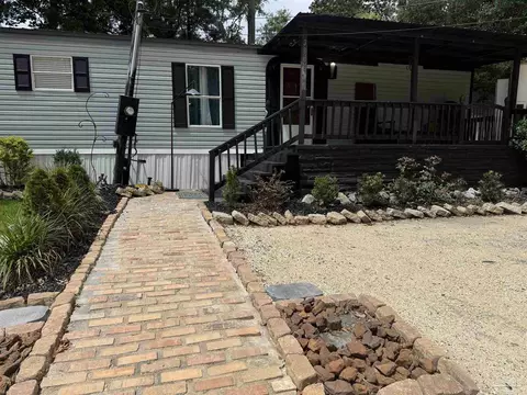 Exterior - 3809 Legend Creek Dr, Pace, FL 32571 photo 6 of 7
