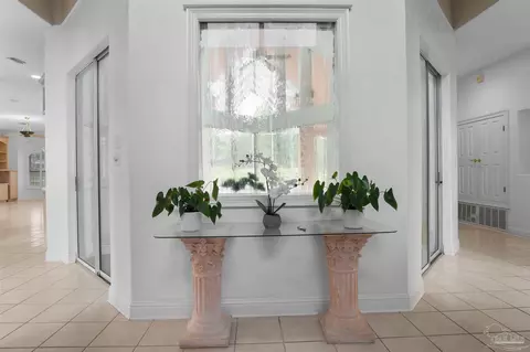 Entry Way - 5542 Oakmont Dr, Pace, FL 32571 photo 1 of 5