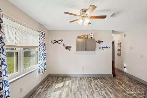 Living - 5329 Casper Cir, Milton, FL 32570 photo 4 of 4