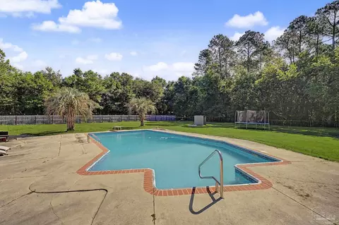 Exterior - 5500 Baker Rd, Milton, FL 32570 photo 5 of 10