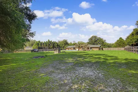 Exterior - 5500 Baker Rd, Milton, FL 32570 photo 7 of 10