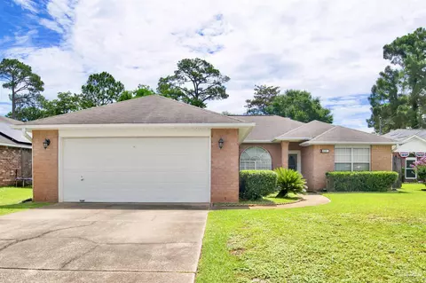 408 Westlake Dr, Pensacola, FL 32506