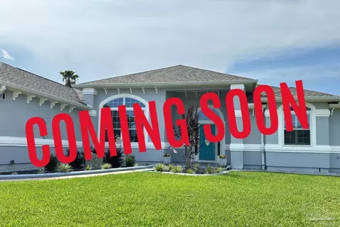 2005 Riviera Ln, Navarre, FL 32566