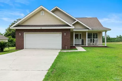 3811 N Century Blvd, Mcdavid, FL 32568