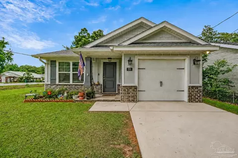 200 S 2nd St, Pensacola, FL 32507