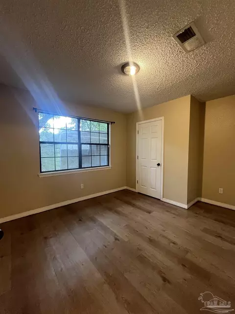 Bedroom - 5898 Independence Dr, Milton, FL 32570 photo 3 of 3