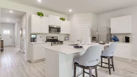 5864 Tripletail Dr, Milton, FL 32583 photo 3