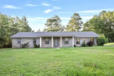 532 Ashley Rd, Cantonment, FL 32533
