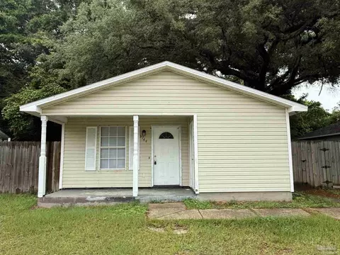 3744 Frontera Cir, Pensacola, FL 32505