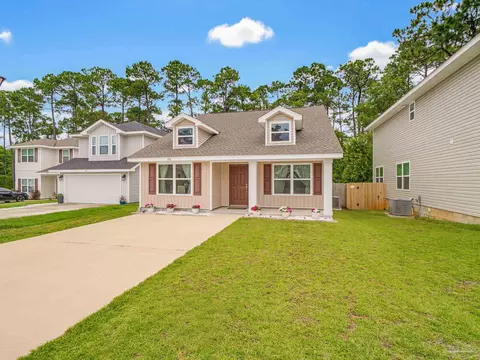 350 Cardinal Cove Ct, Pensacola, FL 32504
