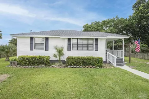 211 Berry Rd, Pensacola, FL 32507