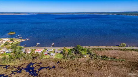 9907 Lillian Hwy, Pensacola, FL 32506