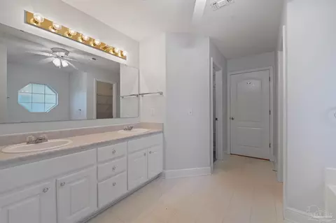 Bath - 4779 Winterdale Dr, Pace, FL 32571 photo 1 of 6
