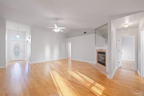 Living - 4779 Winterdale Dr, Pace, FL 32571 photo 2 of 4