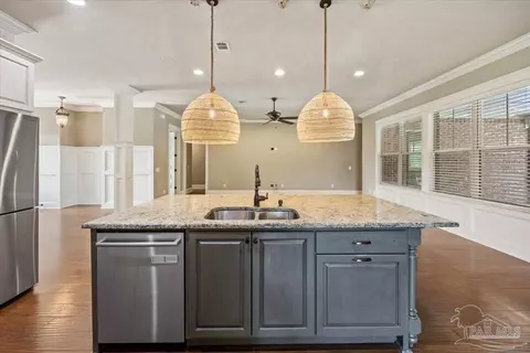 Kitchen - 6099 Curtis Rd, Pace, FL 32571 photo 3 of 3