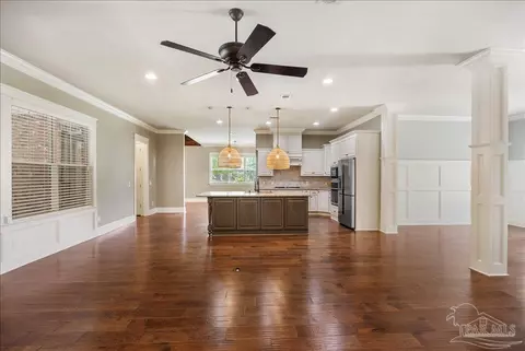 Living - 6099 Curtis Rd, Pace, FL 32571 photo 4 of 7