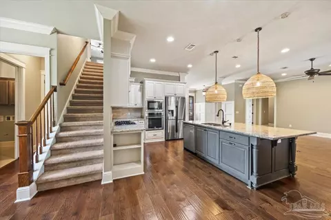 Kitchen - 6099 Curtis Rd, Pace, FL 32571 photo 2 of 3