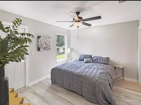 Bedroom - 3217 Damon Dr, Milton, FL 32583 photo 1 of 4