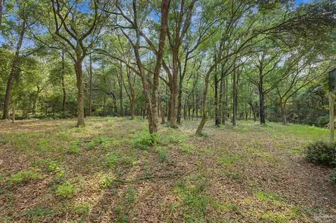 Exterior - 5775 Whispering Woods Dr, Pace, FL 32571 photo 14 of 22